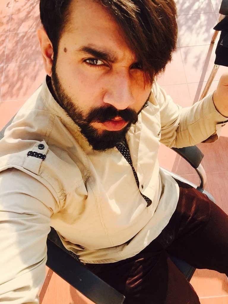MOHSIN BUTT cricket player photo