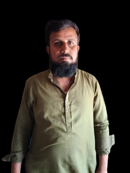 AYAZ