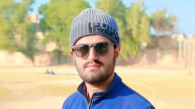 Umair Kakis