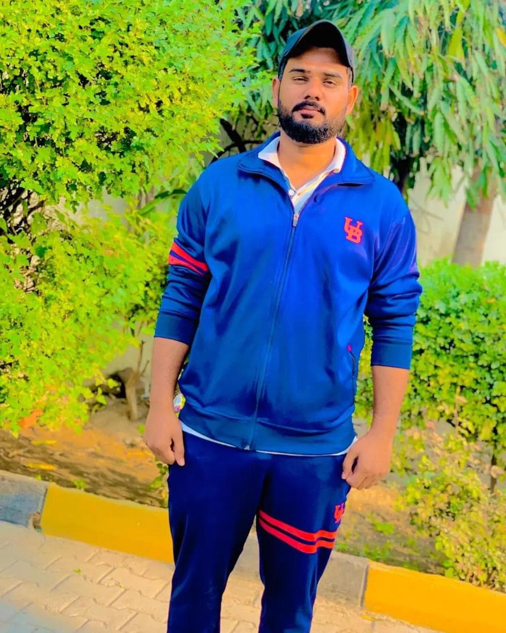 Faisal Mubeen cricket player profile photo
