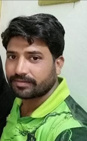 Badar Zeeshan cricket player photo