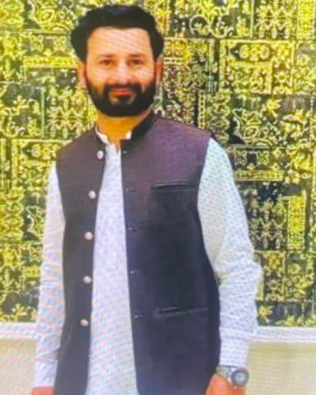 Qais