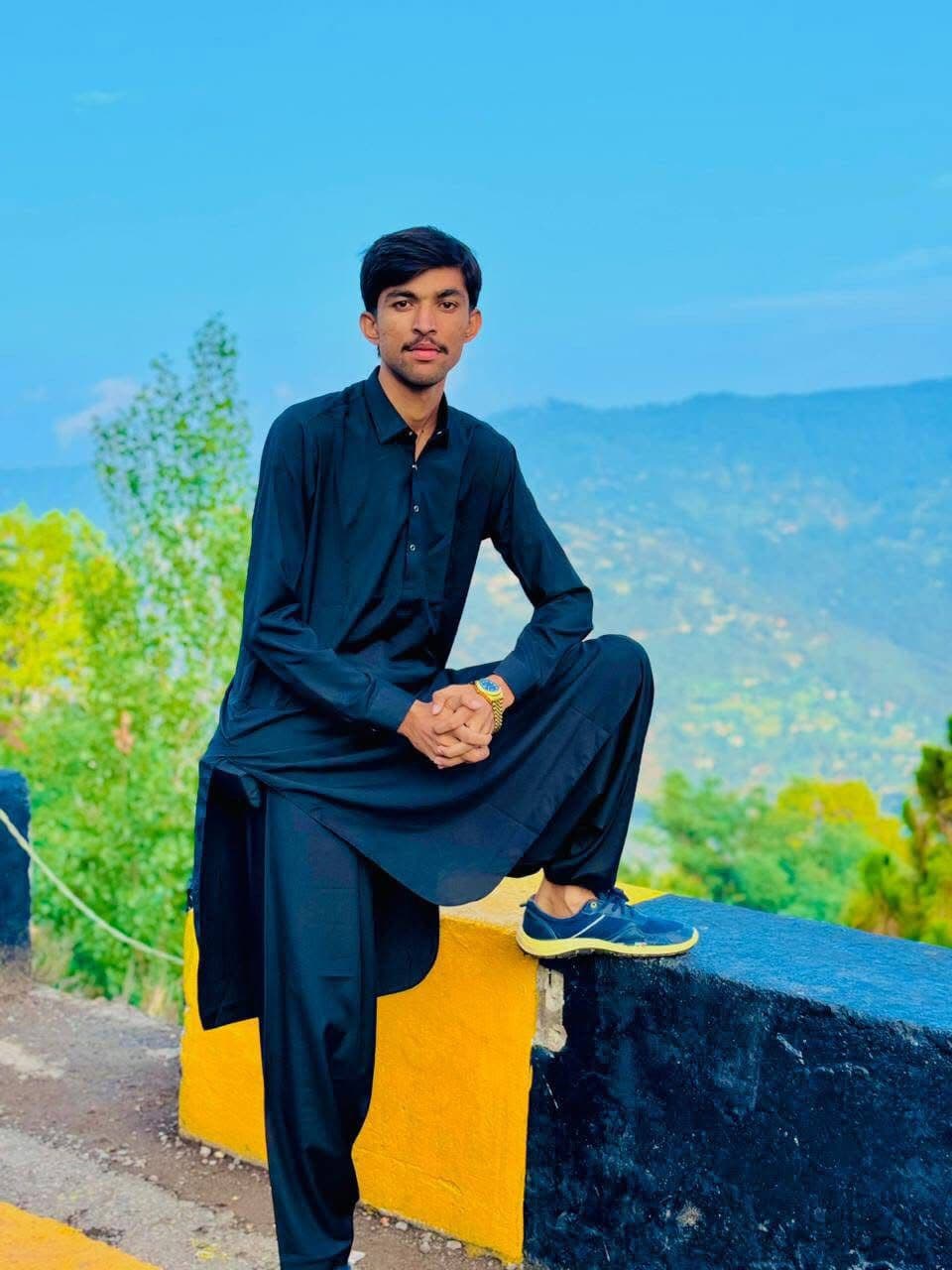 Hafeez B