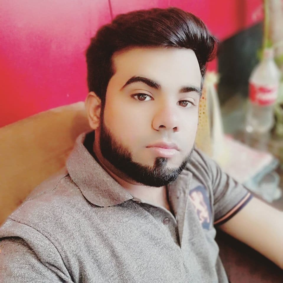 Ch Omer cricket player photo