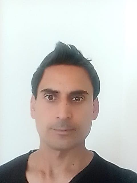 WAQAS SIYAR