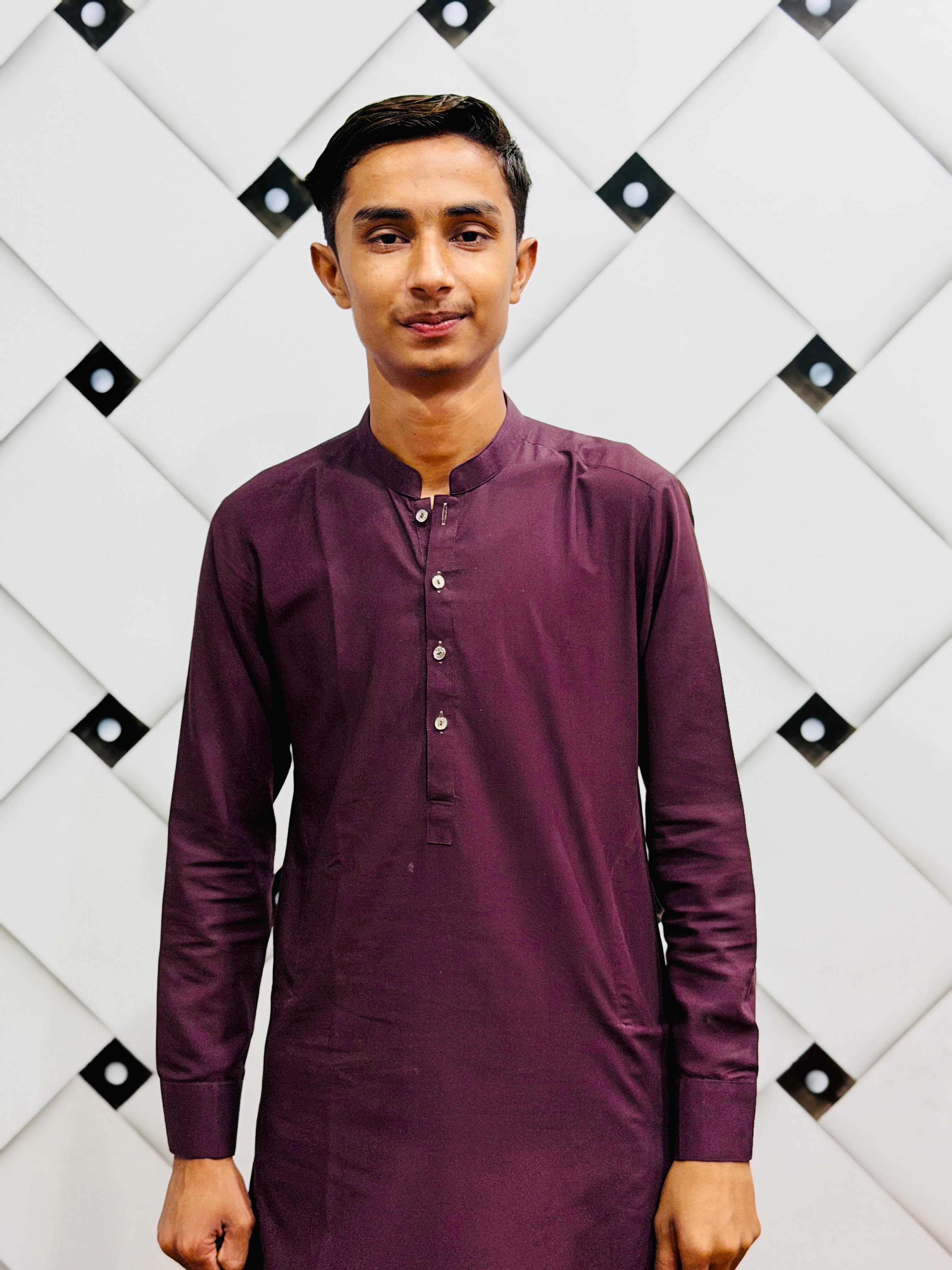 Santosh Thahrani cricket player profile photo