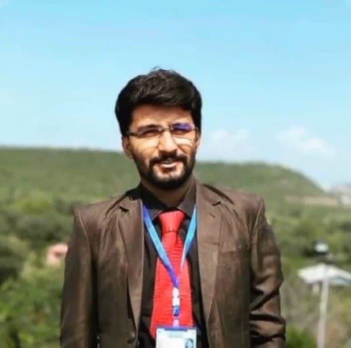 Dr. Pirthvi Acharia