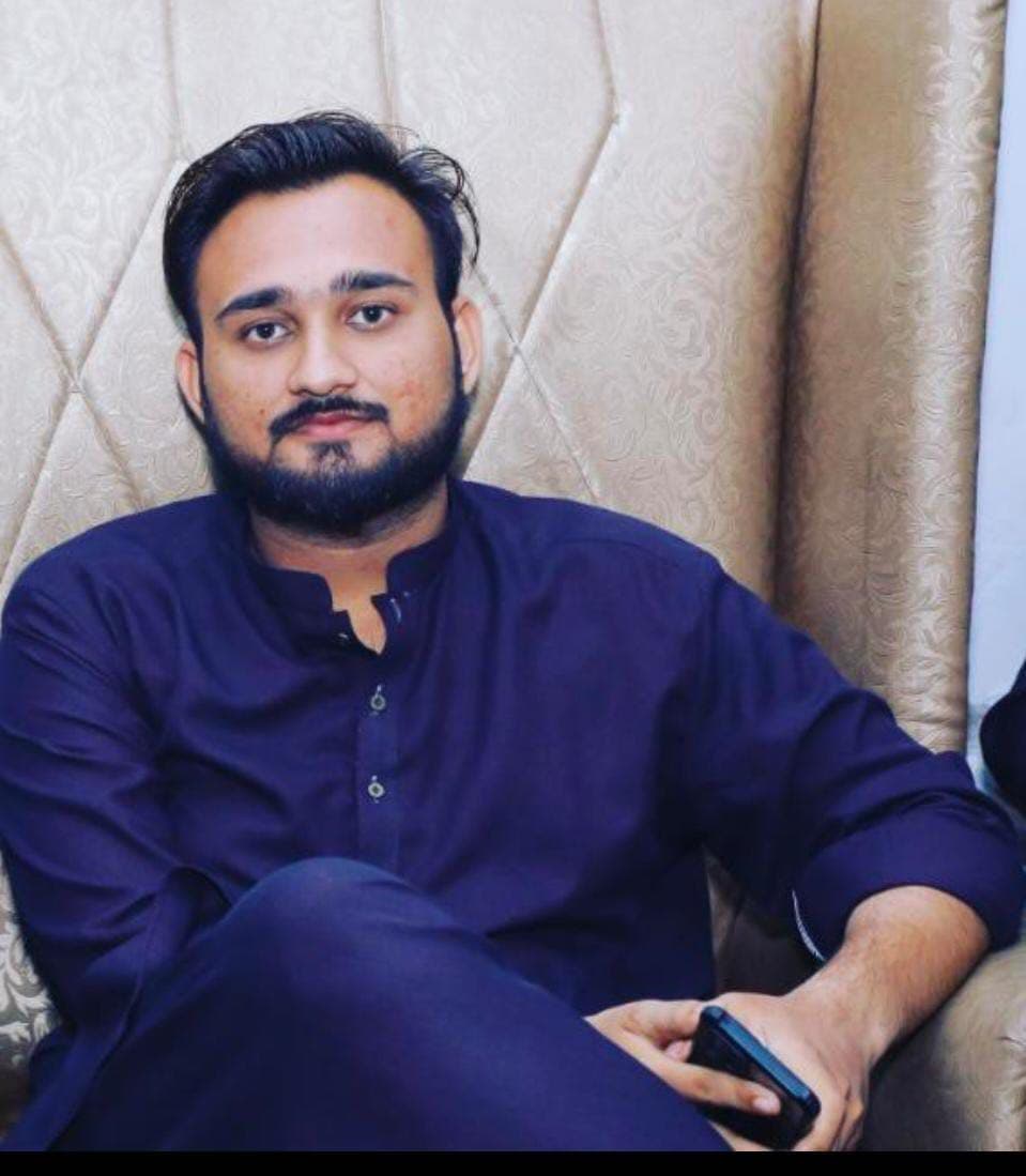 Manmohan Akhani cricket player photo