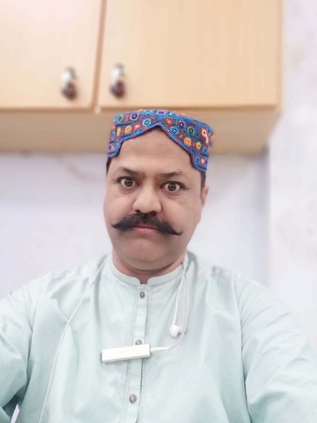 Karachi Mobiles